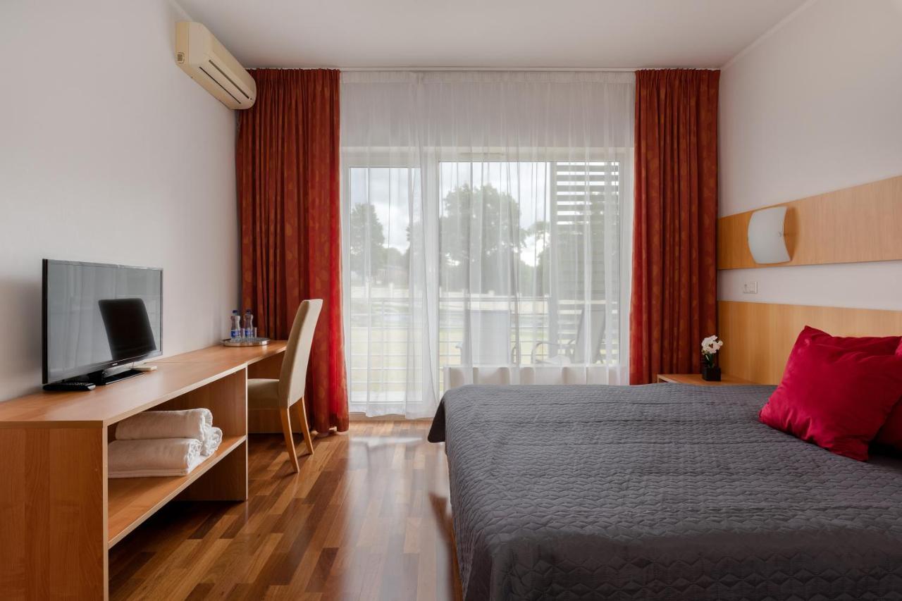 Raadimoisa Hotell Tartu Buitenkant foto