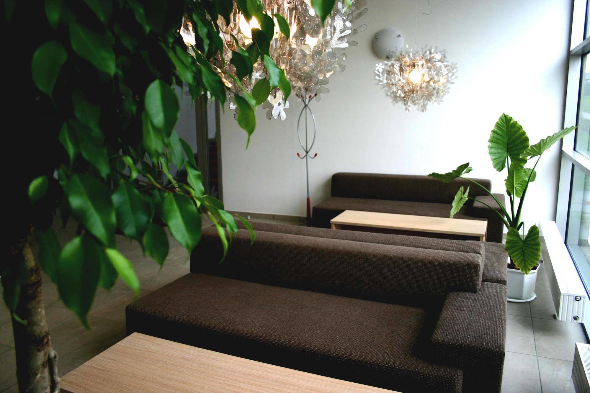 Raadimoisa Hotell Tartu Buitenkant foto